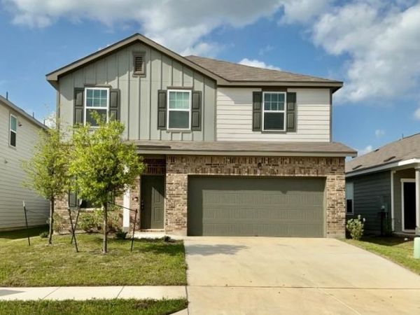 203 Stonebrook DR, Hutto, TX 78634
