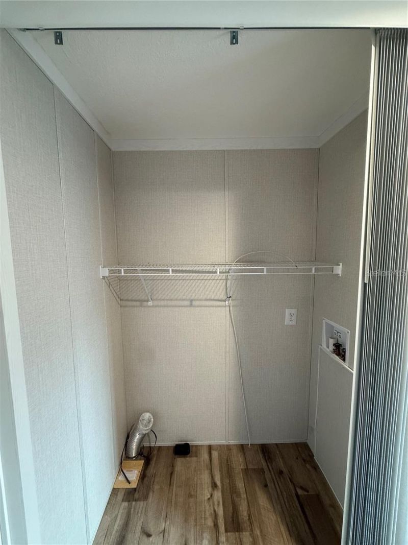 7801 34th Avenue N, Unit 30, Saint Petersburg, FL 33710 Photo