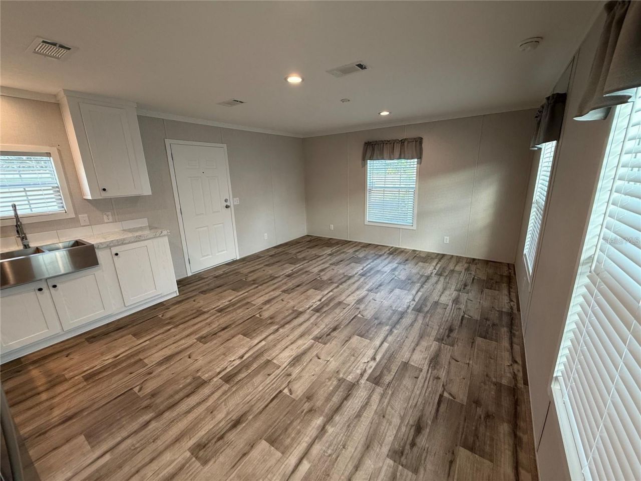 7801 34th Avenue N, Unit 30, Saint Petersburg, FL 33710 Photo