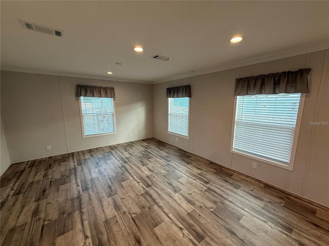 7801 34th Avenue N, Unit 30, Saint Petersburg, FL 33710 Photo