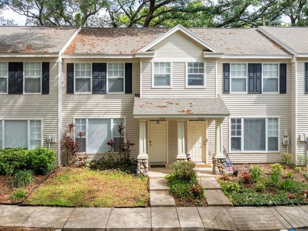 2118 GOLDEN OAK LN , VALRICO, FL 33594