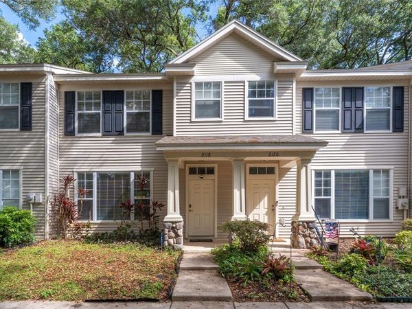 2118 GOLDEN OAK LN , VALRICO, FL 33594