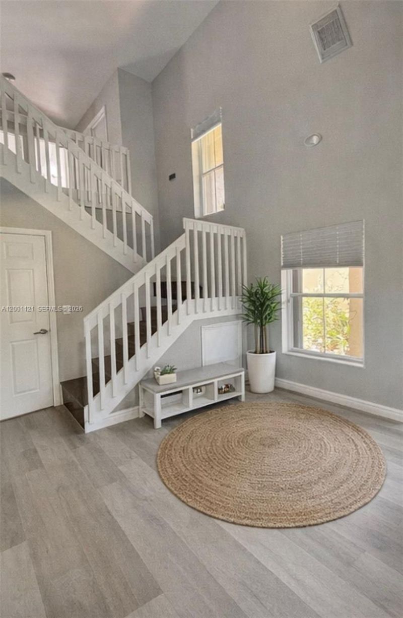 1125 Butternut Ln, Hollywood, FL 33019 Photo