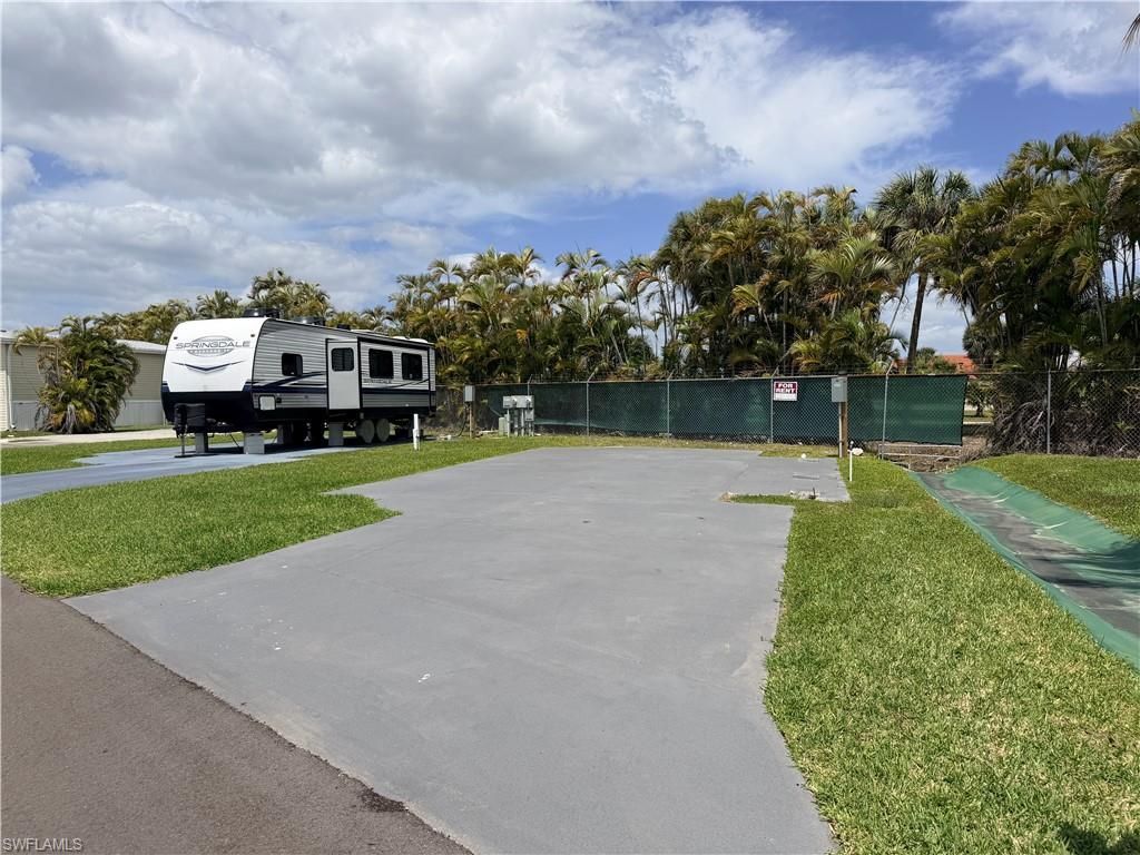 19681 Summerlin #413 Rd, Fort Myers, FL 33908 Photo