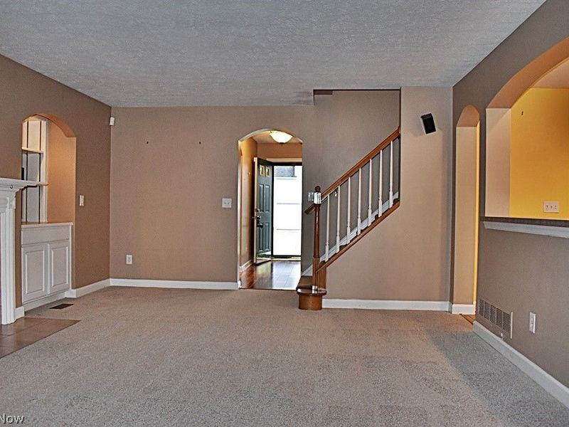 7816 Benton Lane, Hudson, OH 44236 Photo 11
