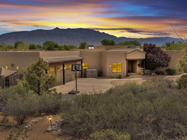 23 Paseo C De Baca Road, Corrales, NM 87048