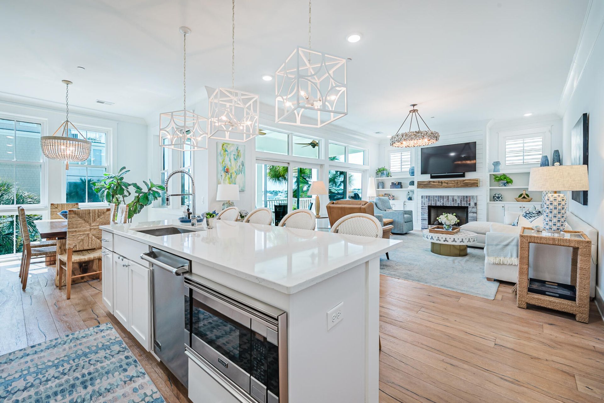 1601 Marsh Harbor Photo 12