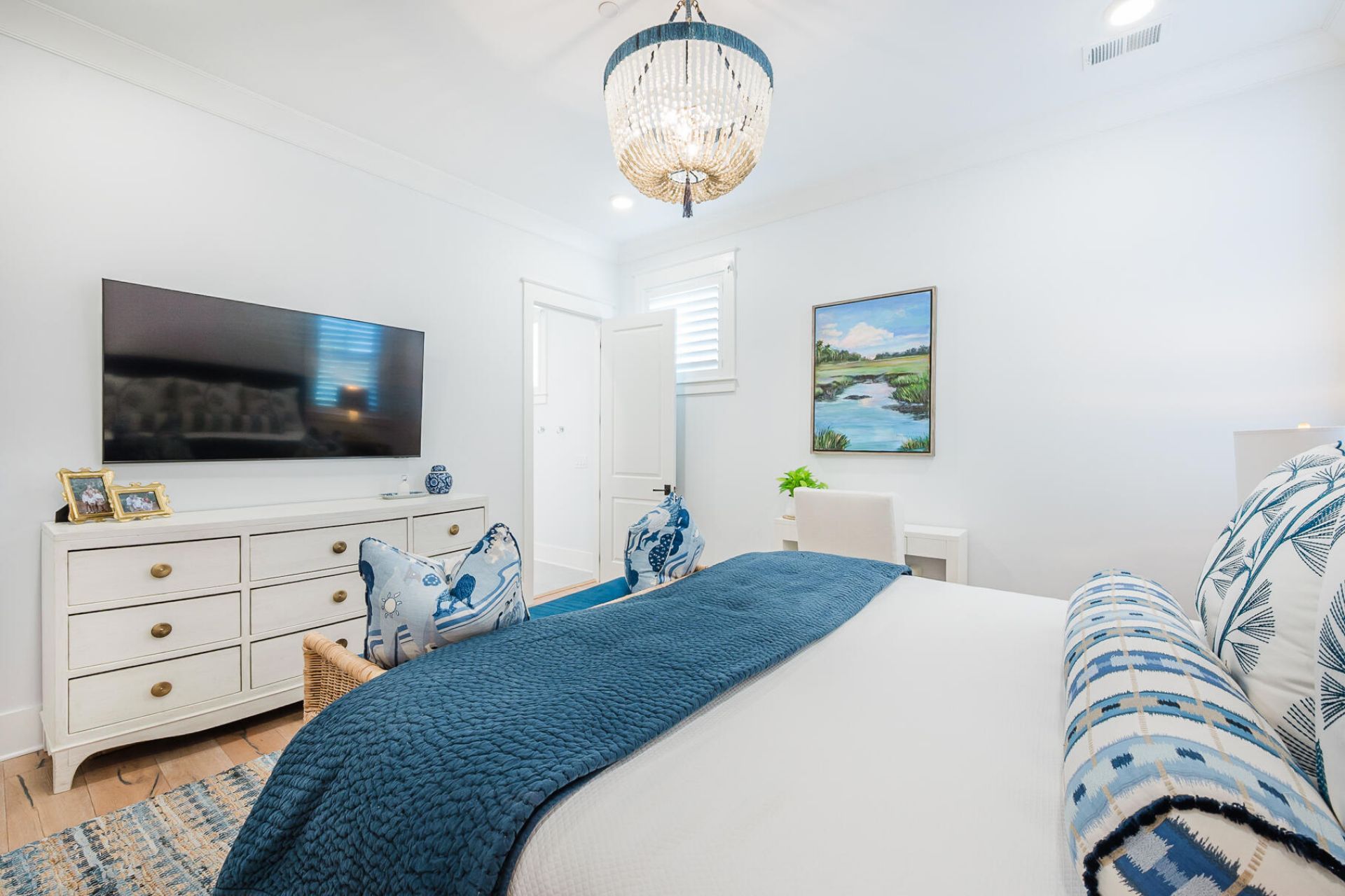 1601 Marsh Harbor Photo 28