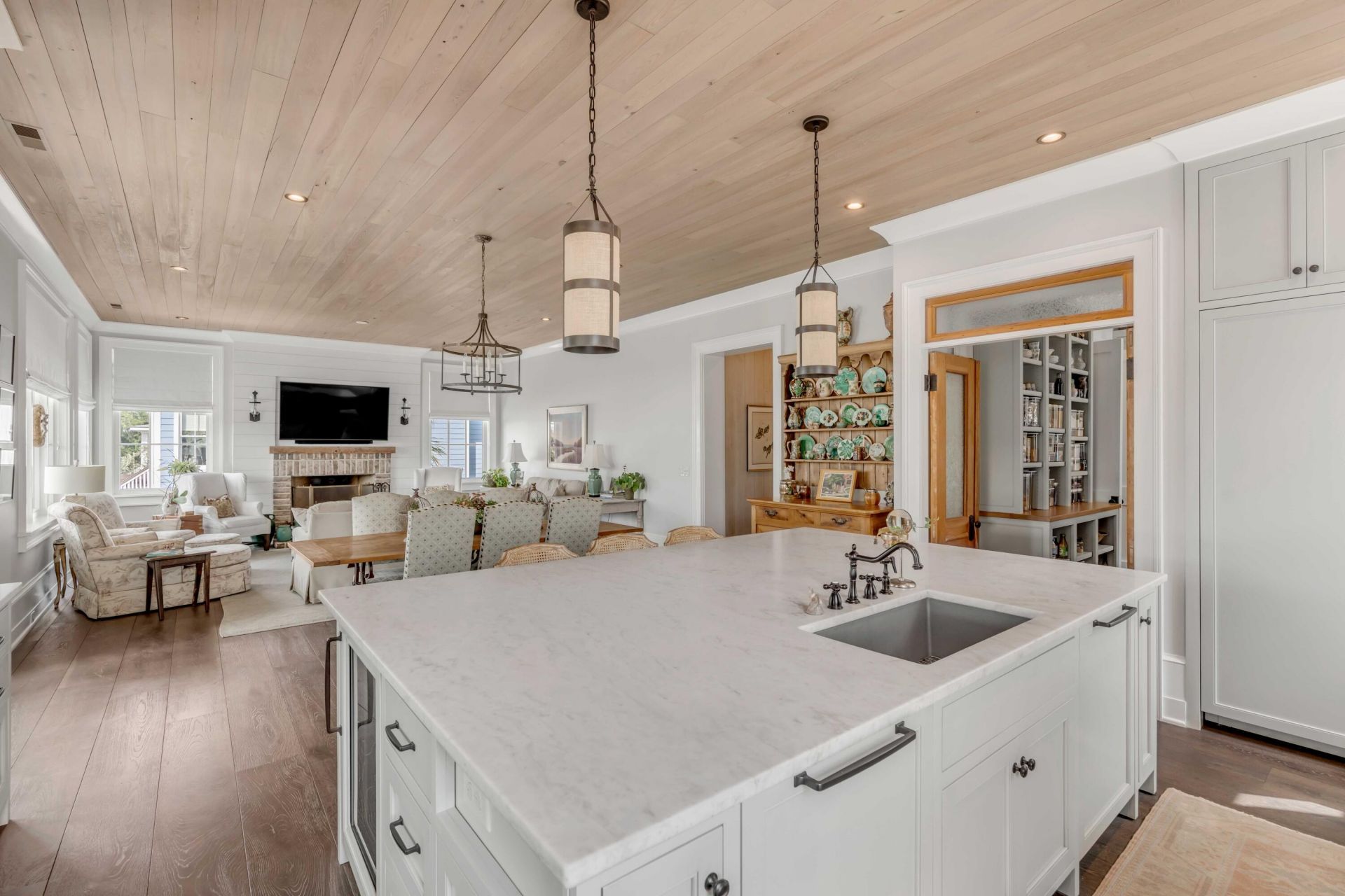 1605 Bernier Cmns Photo 14