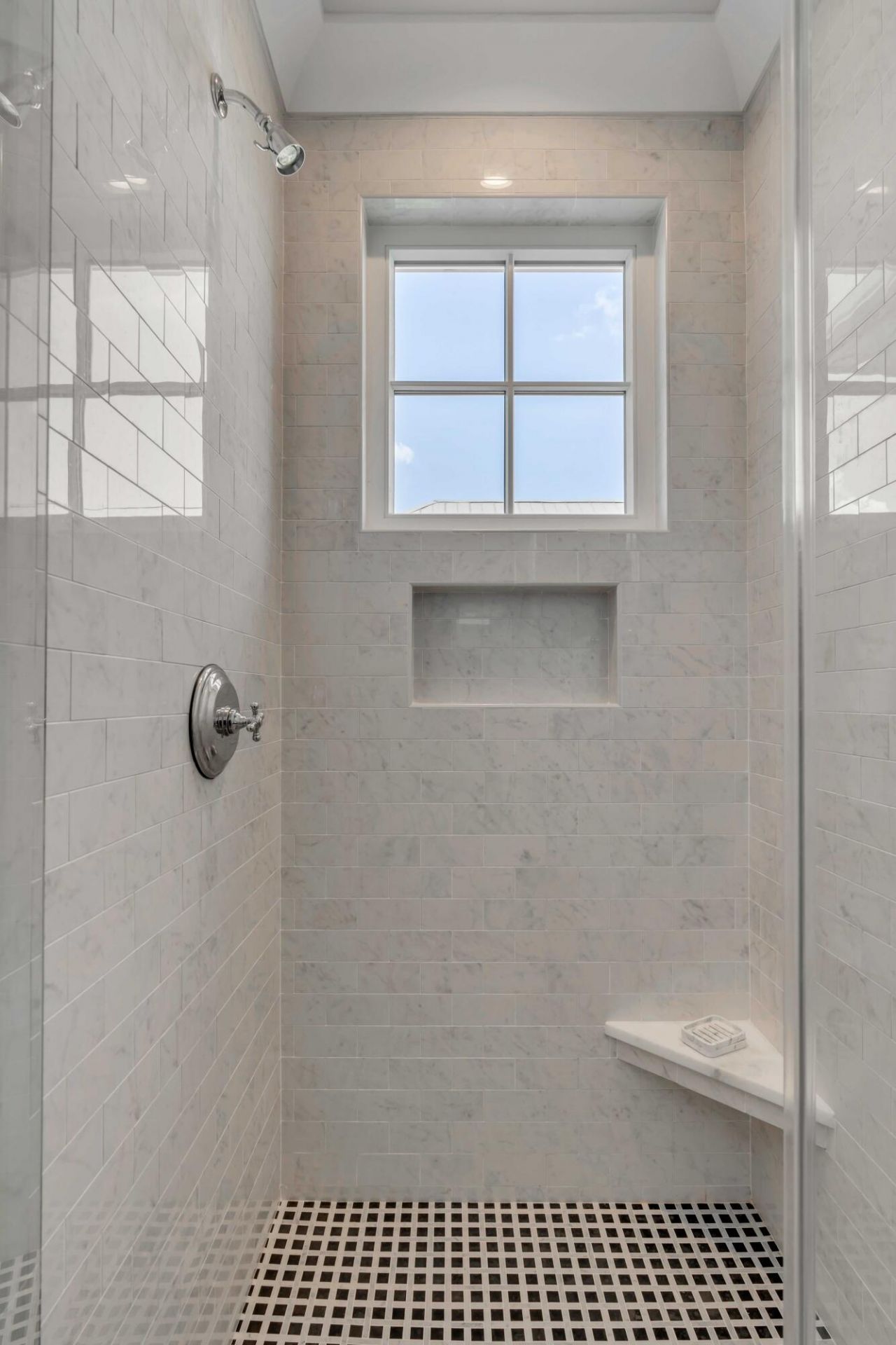 1605 Bernier Cmns Photo 41