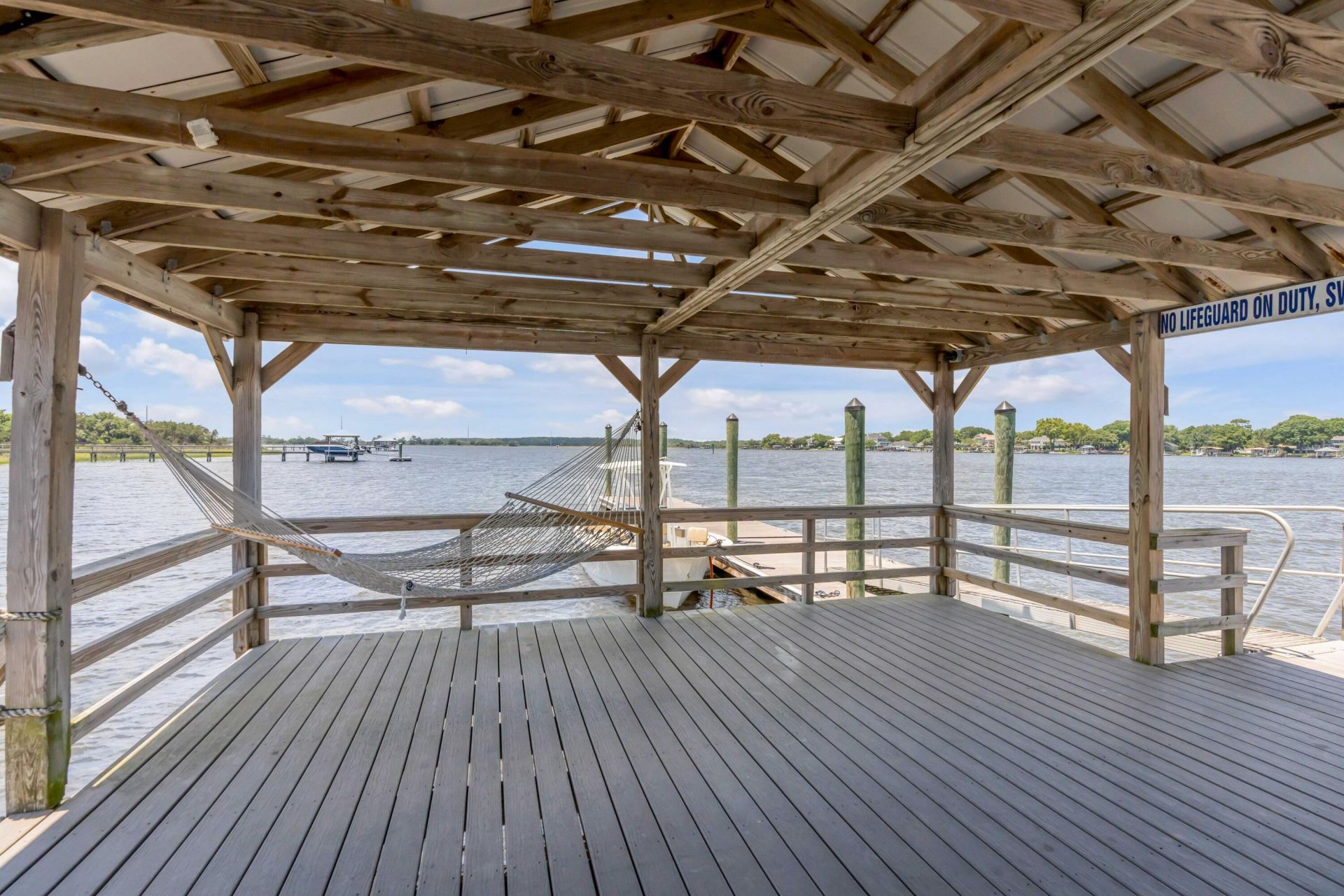 1605 Bernier Cmns Photo 59