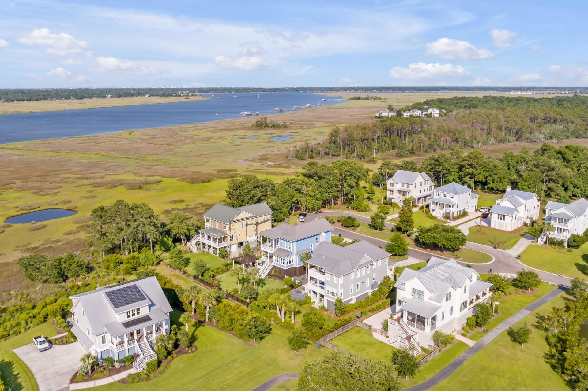 1605 Bernier Cmns Photo 66