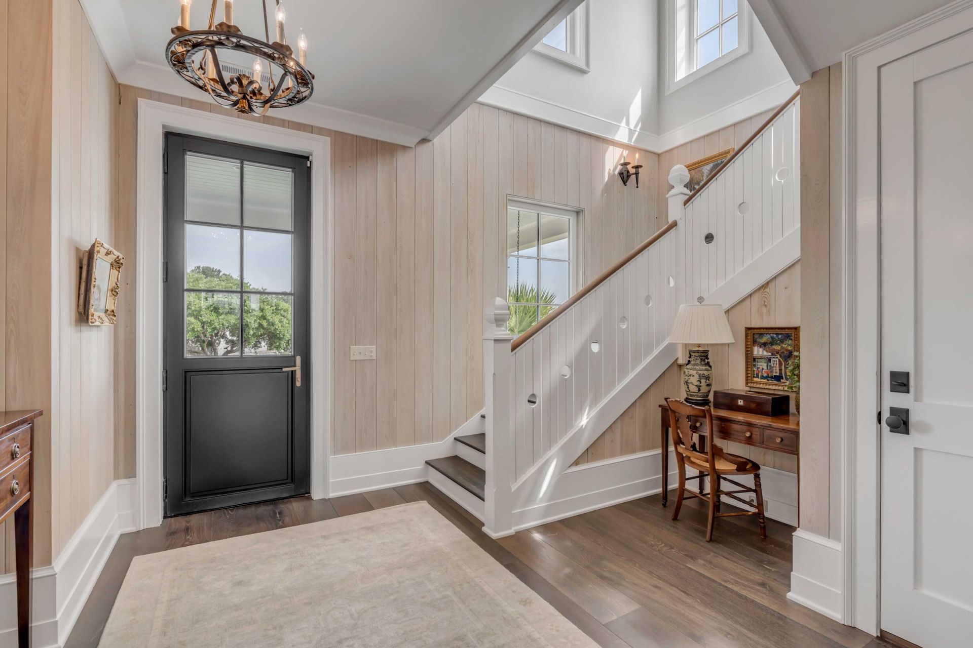 1605 Bernier Cmns Photo 9