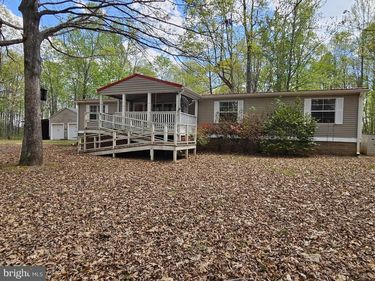 7962 FIVE FORKS ROAD, PAMPLIN, VA 23958