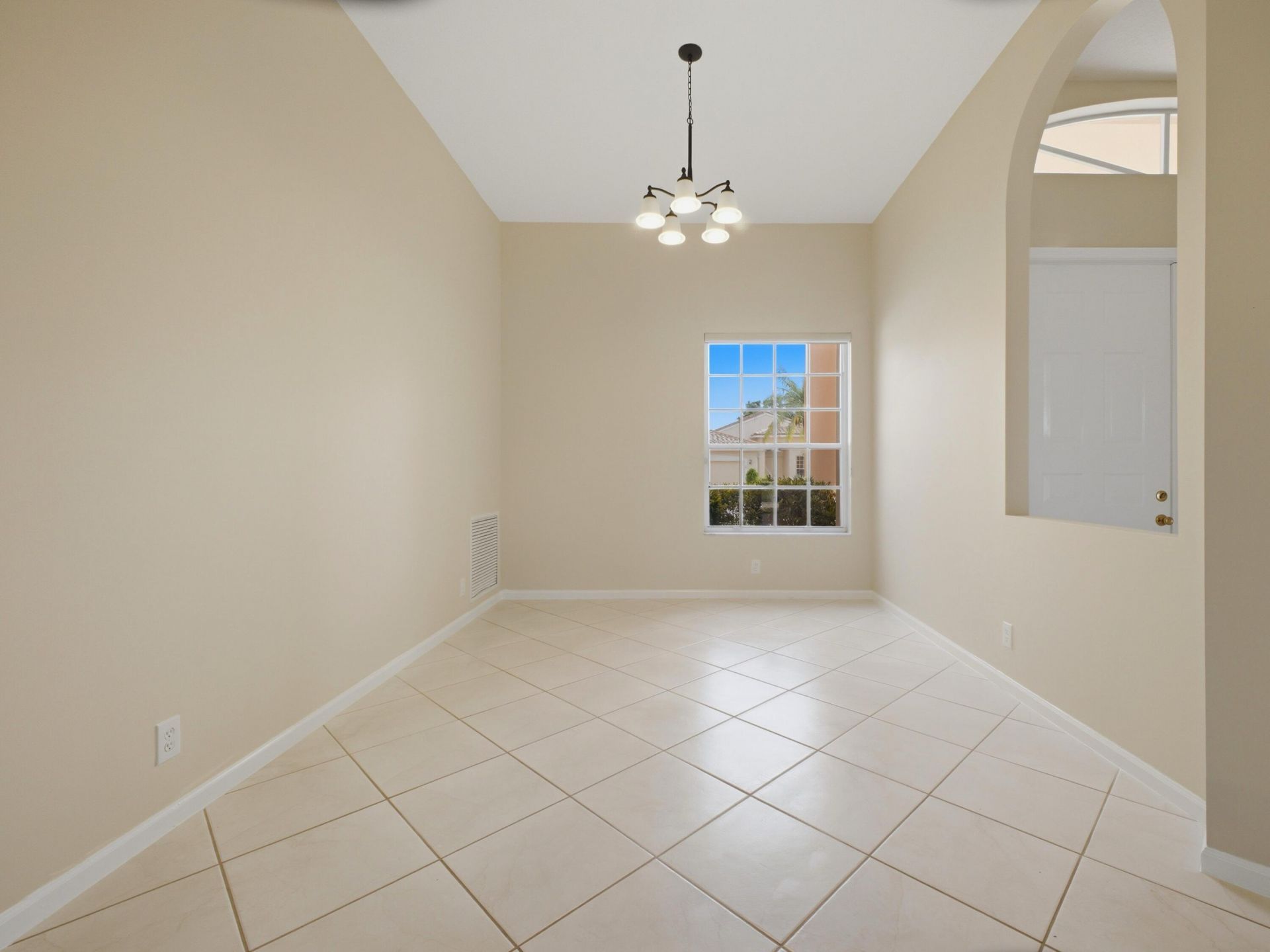 6709 Garde Road, Boynton Beach, FL 33472 Photo