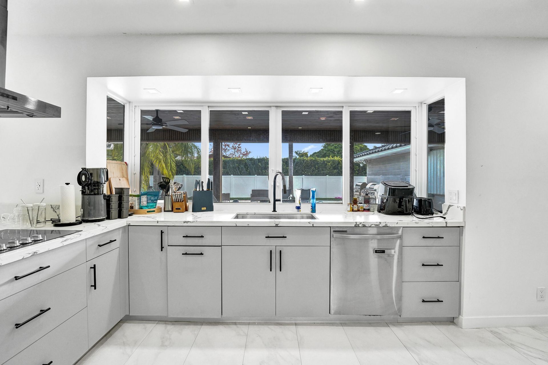 3681 N 54th Avenue, Hollywood, FL 33021 Photo