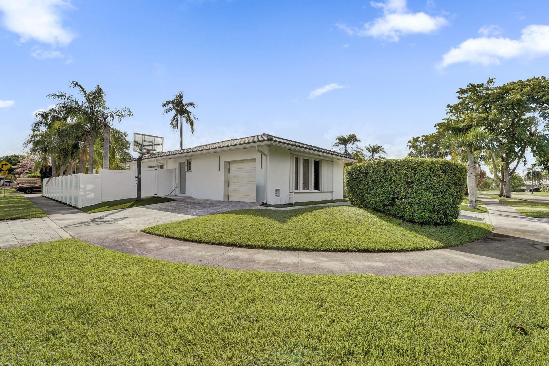 3681 N 54th Avenue, Hollywood, FL 33021 Photo
