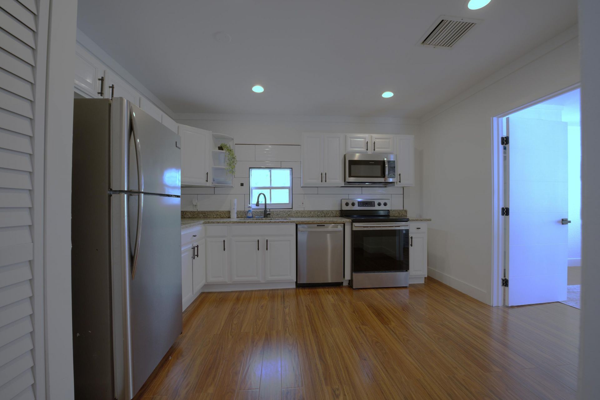 717 N E Street, Lake Worth Beach, FL 33460 Photo