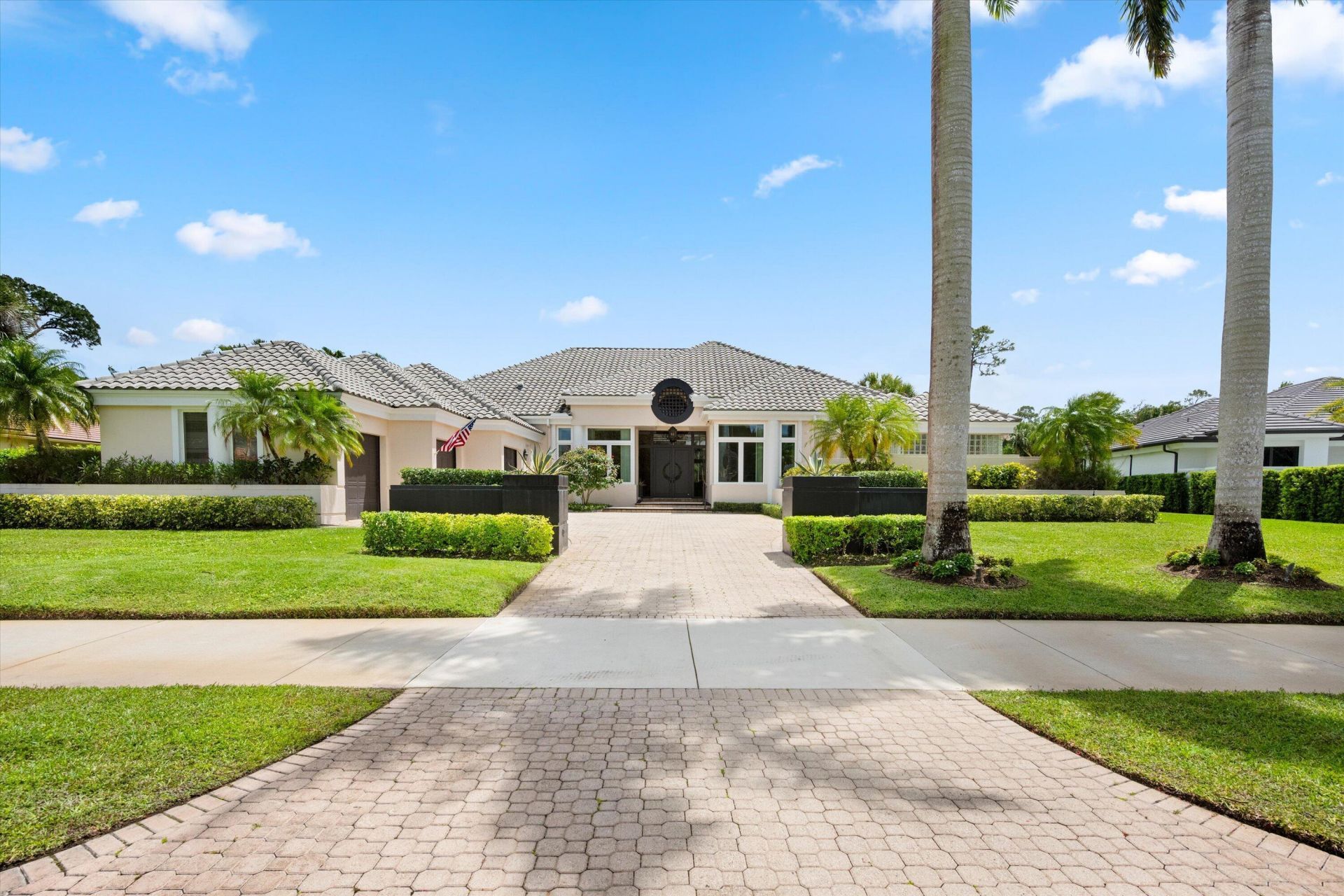 1776 Breakers West Boulevard, West Palm Beach, FL 33411 Photo