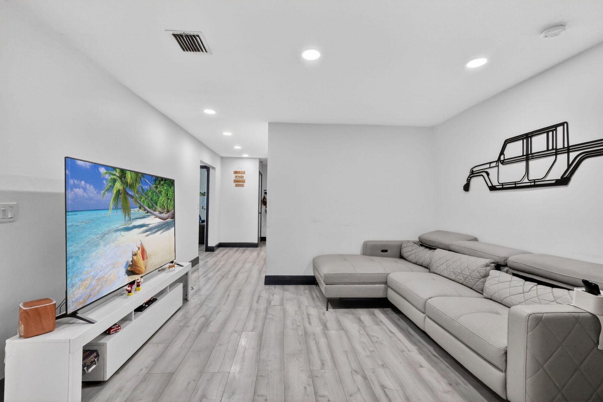 1691 W 26th Court, Riviera Beach, FL 33404 Photo