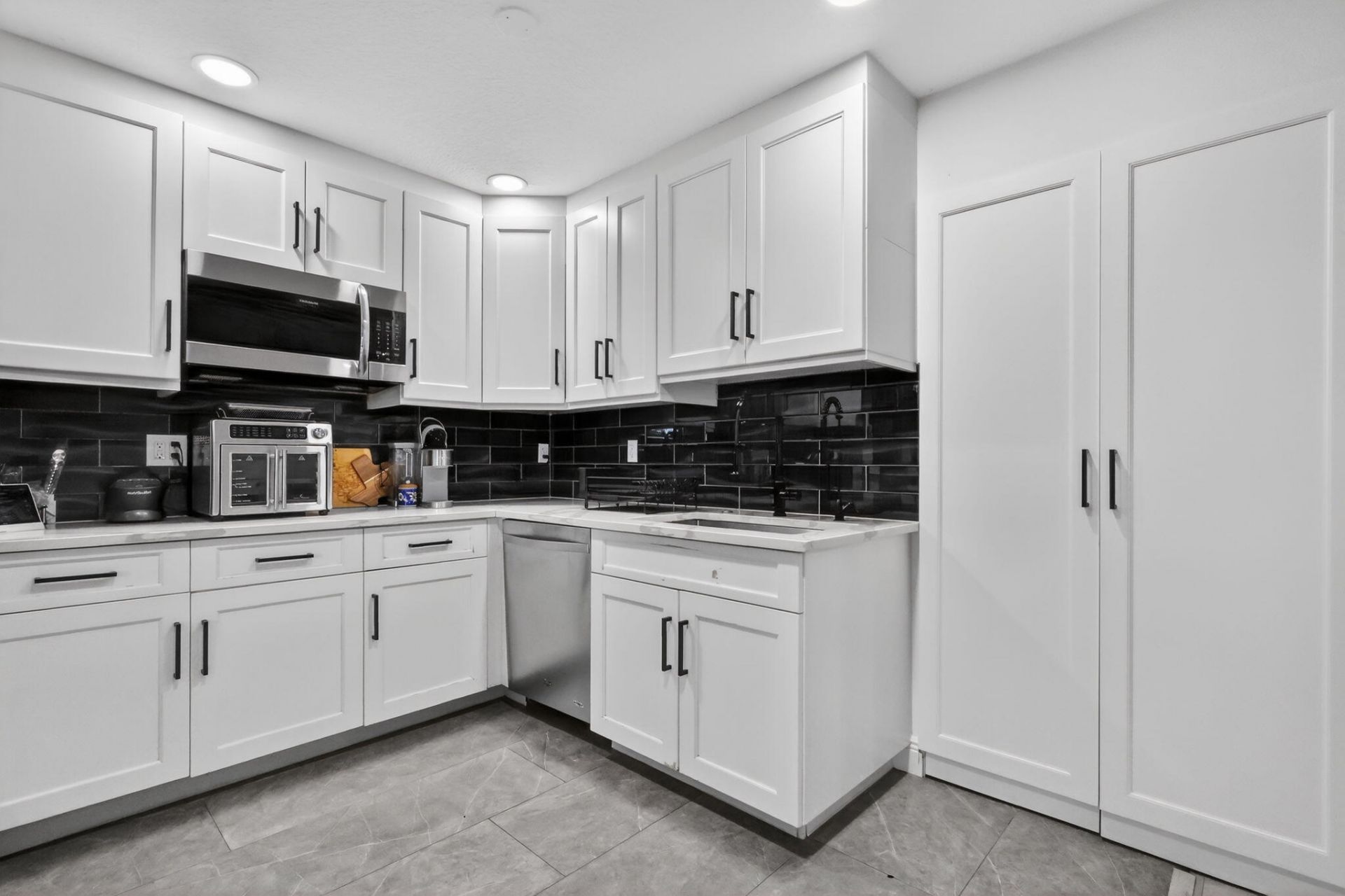 1691 W 26th Court, Riviera Beach, FL 33404 Photo