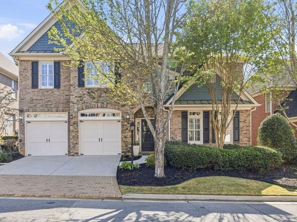 305 Wembley Circle, Sandy Springs, GA 30328