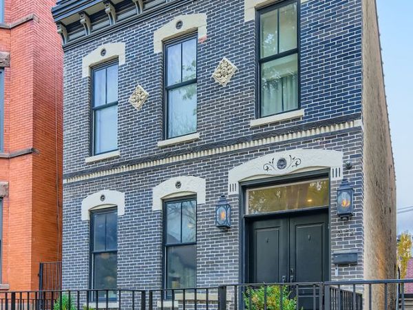2734 N Racine Avenue , Chicago, IL 60614