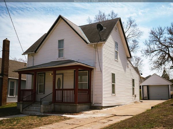 1706 W 3rd, Sioux City, IA 51103