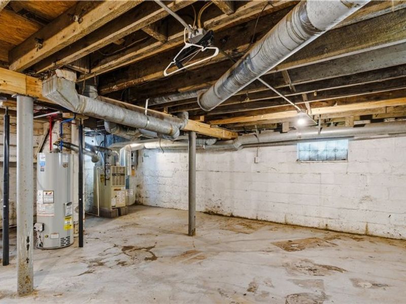 4259 E 131st Street, Cleveland, OH 44105 Photo 25