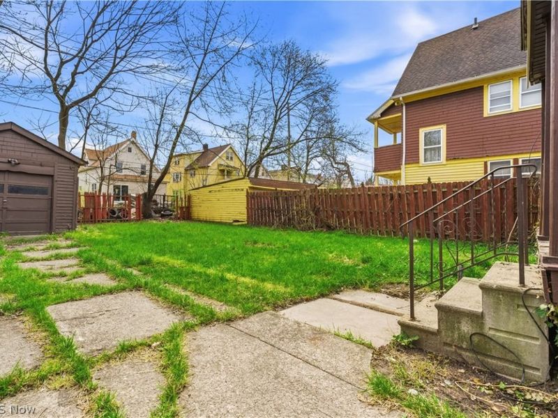 4259 E 131st Street, Cleveland, OH 44105 Photo 5