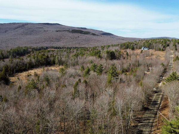 Cape Moonshine Road, Piermont, NH 03779