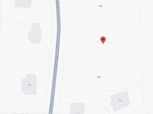 605 Canyon Creek Trail , Fort Worth, TX 76112