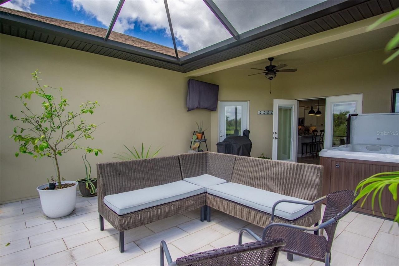 8602 Amen Corner Place, Palmetto, FL 34221 Photo