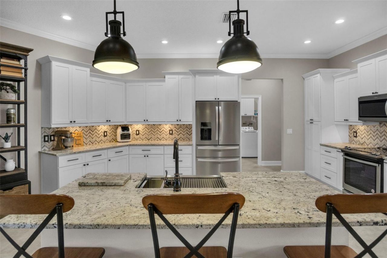 8602 Amen Corner Place, Palmetto, FL 34221 Photo
