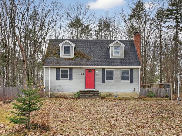 33 Old Ferry Road, Wiscasset, ME 04578