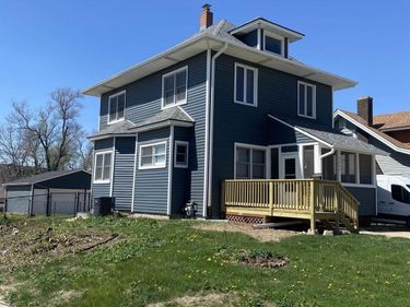 3224 S 32nd Avenue , Omaha, NE 68105