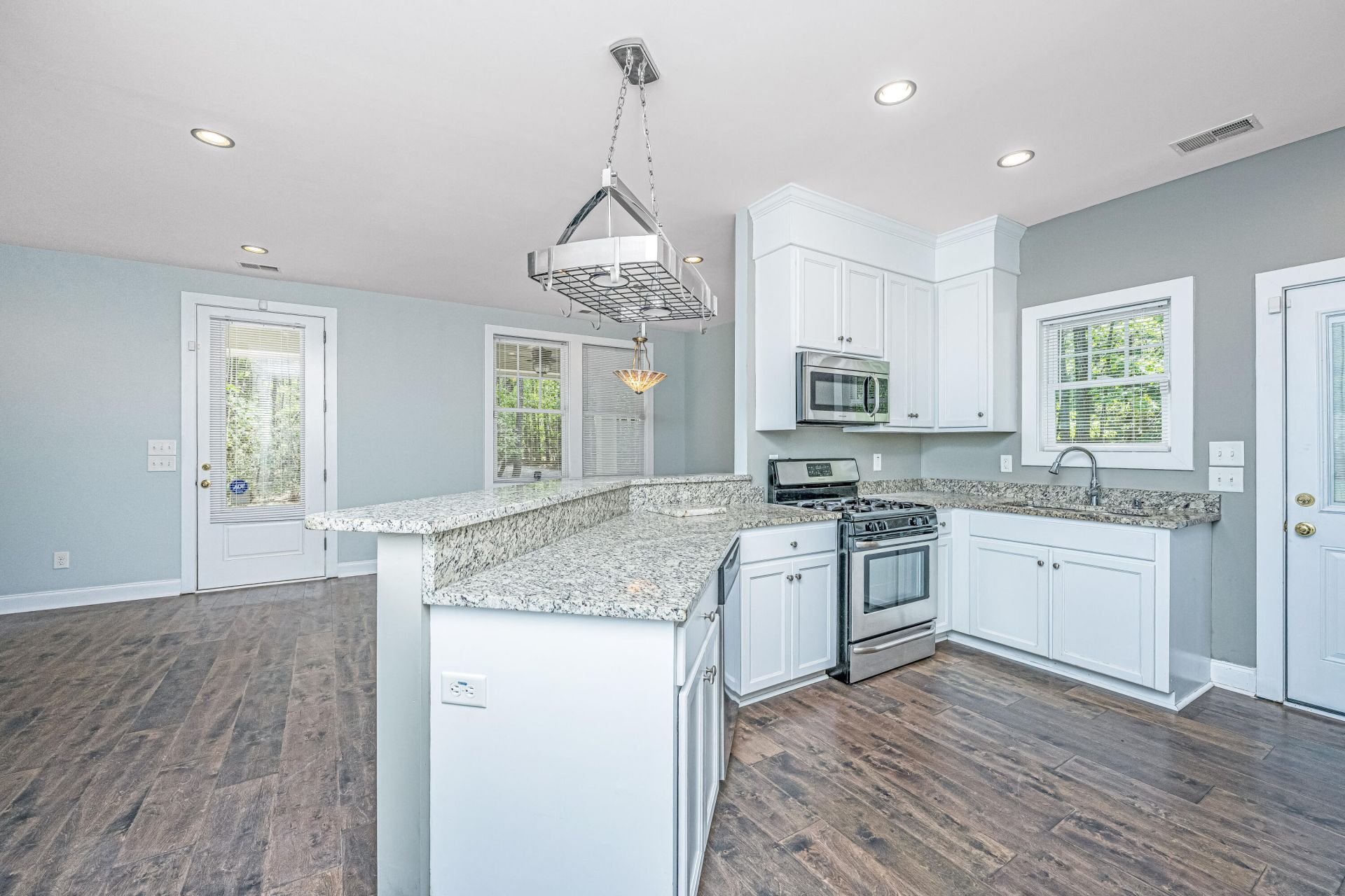 6037 Chisolm Road Photo 16