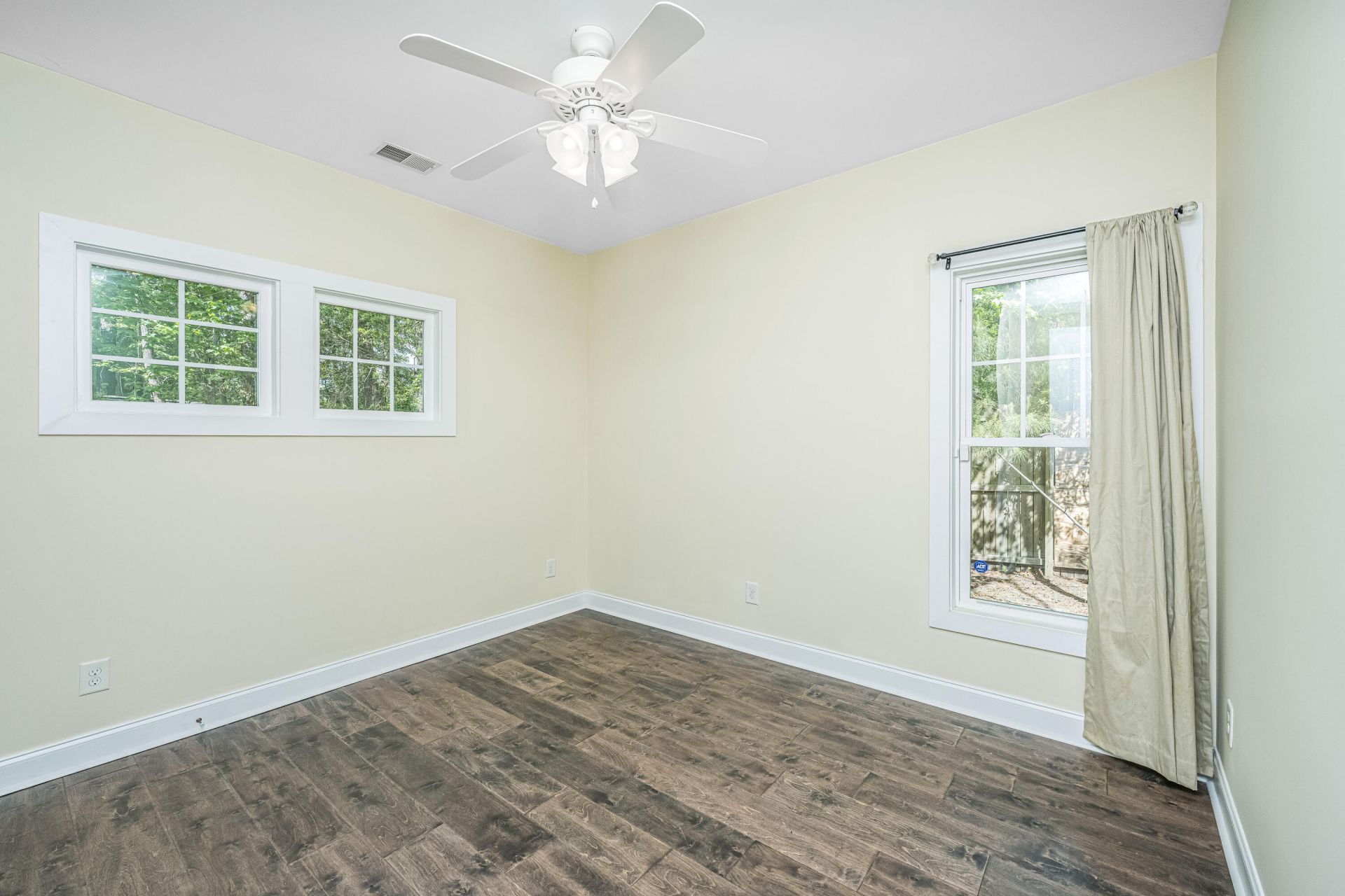 6037 Chisolm Road Photo 29