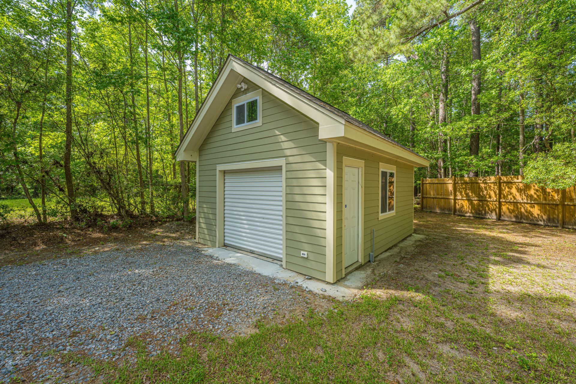 6037 Chisolm Road Photo 37