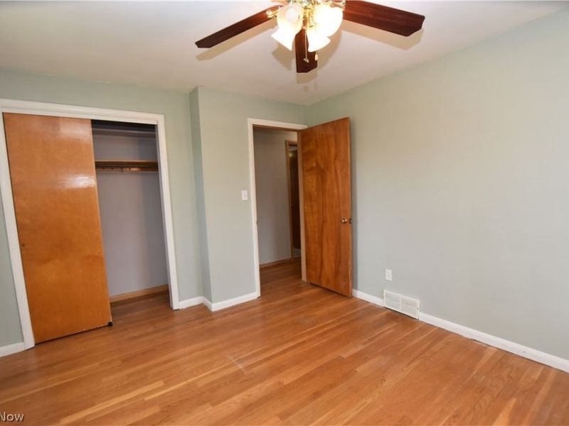 11062 Blossom Avenue, Parma Heights, OH 44130 Photo 11