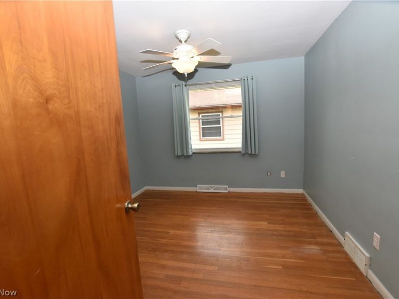 11062 Blossom Avenue, Parma Heights, OH 44130 Photo 14