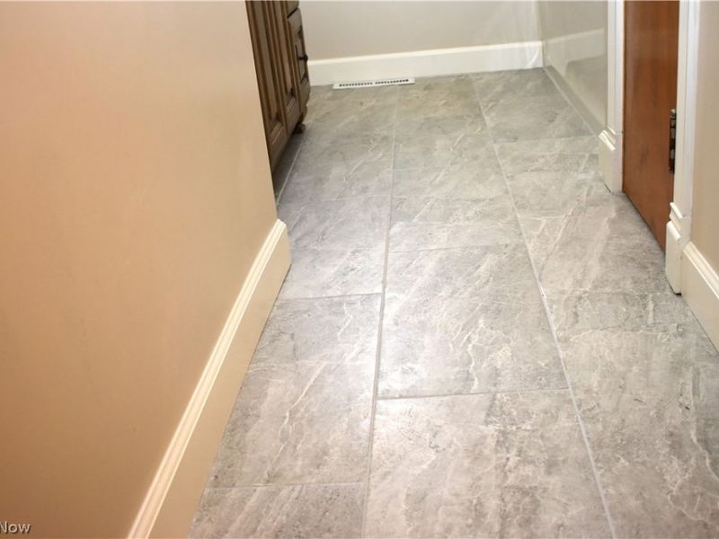 11062 Blossom Avenue, Parma Heights, OH 44130 Photo 20