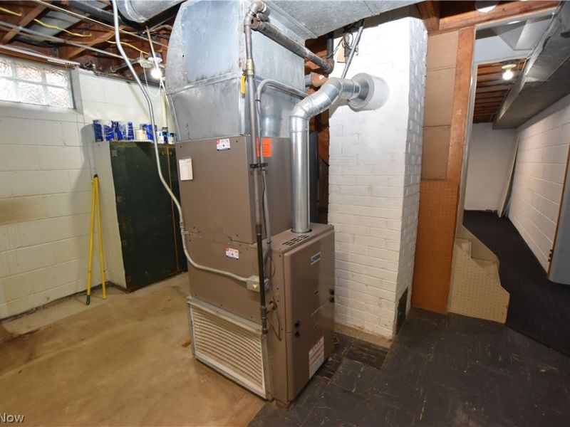 11062 Blossom Avenue, Parma Heights, OH 44130 Photo 31