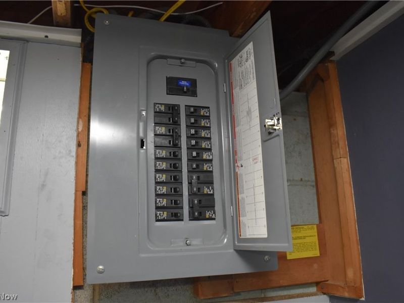 11062 Blossom Avenue, Parma Heights, OH 44130 Photo 36