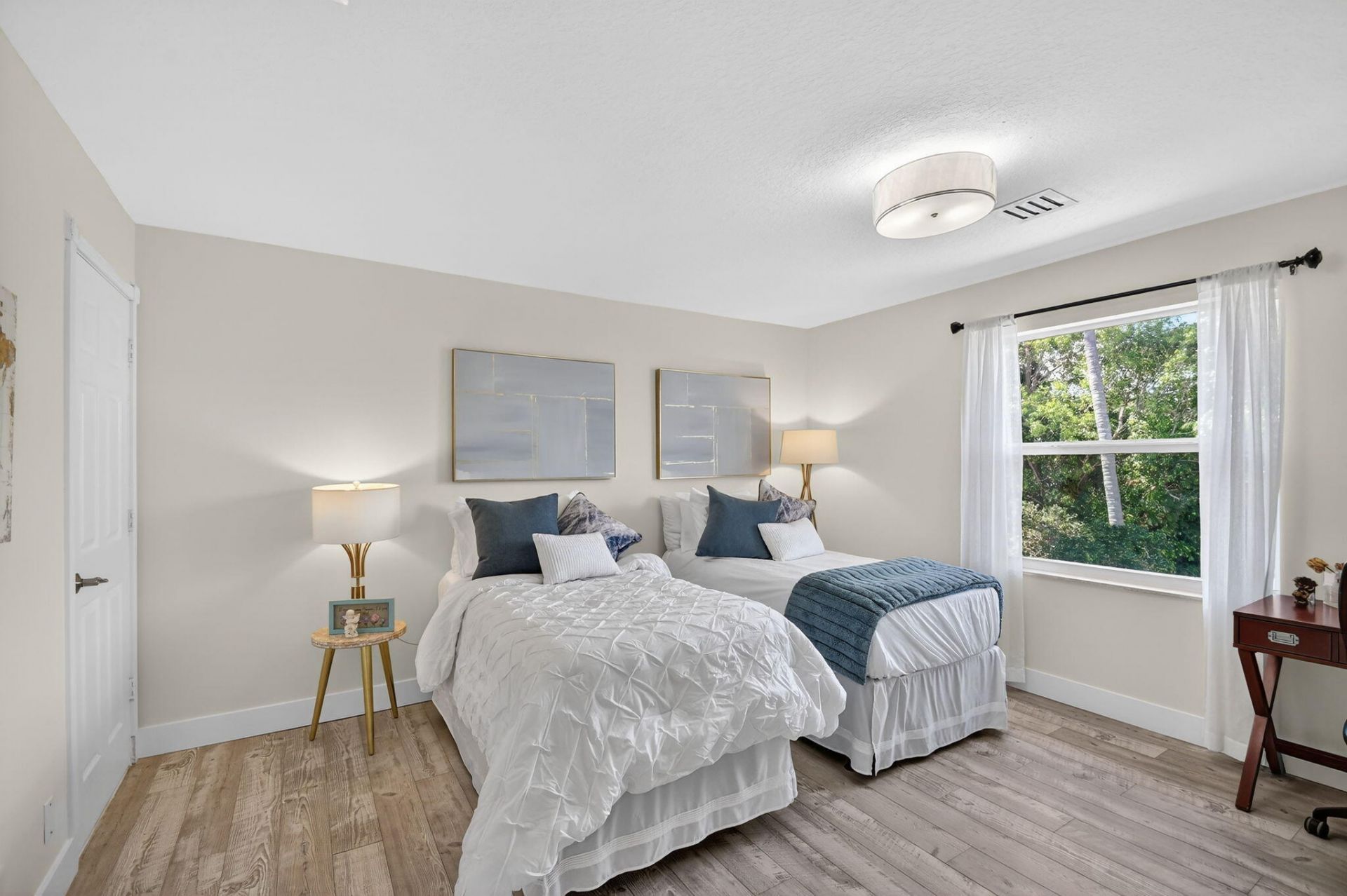 7249 NE Bay Harbour Avenue, Boca Raton, FL 33487 Photo