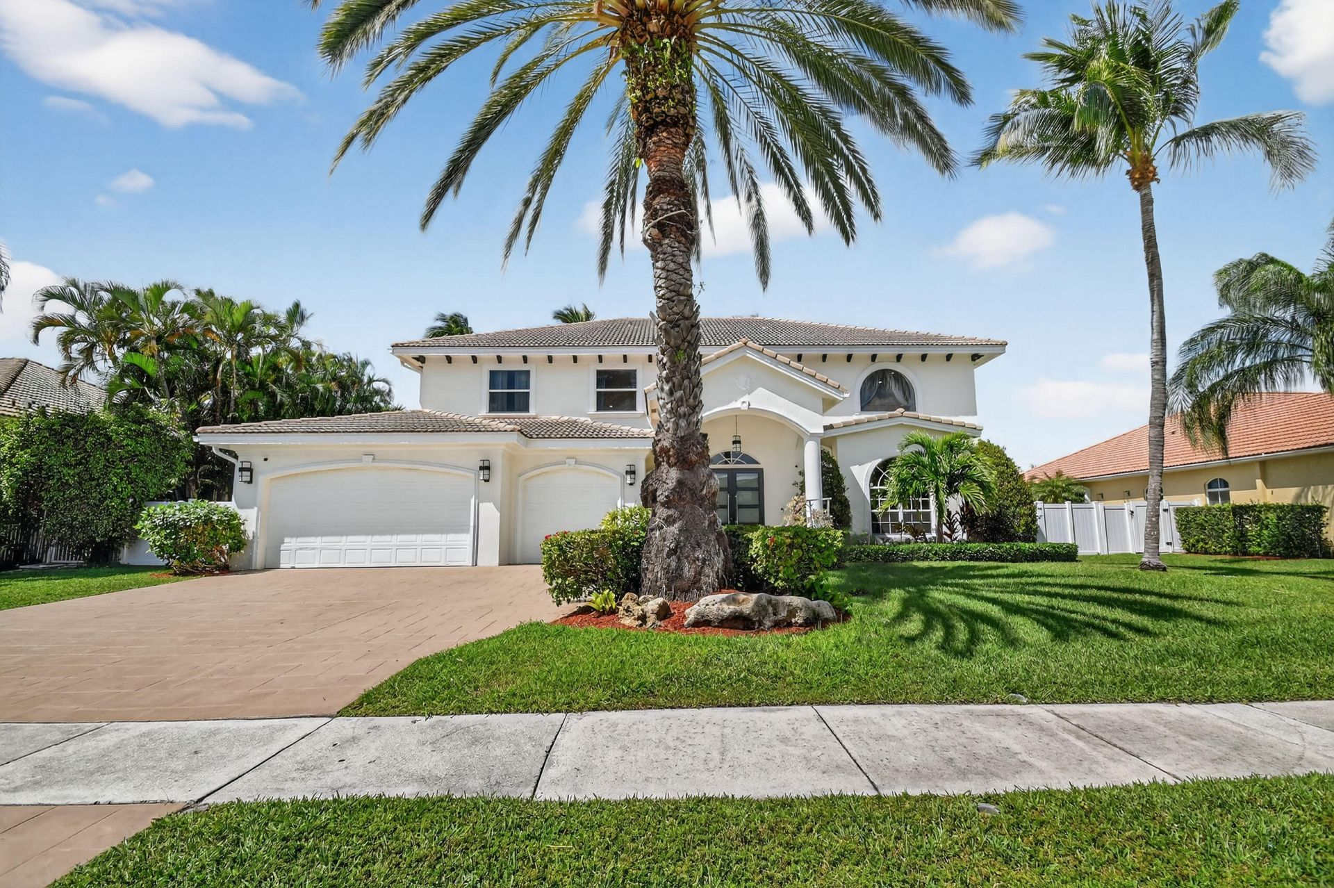 7249 NE Bay Harbour Avenue, Boca Raton, FL 33487 Photo
