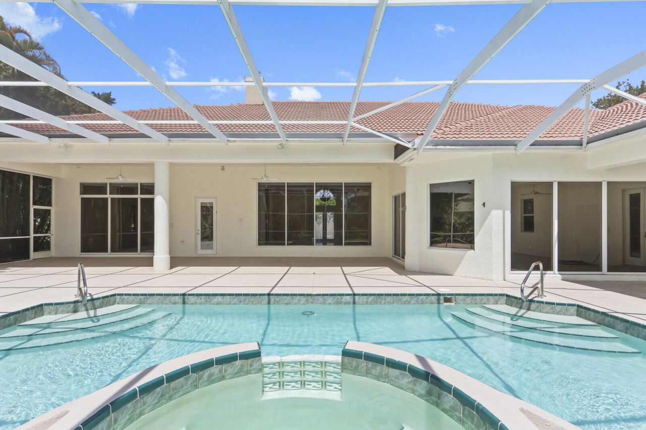 8280 Woodsmuir Drive, Palm Beach Gardens, FL 33412 Photo
