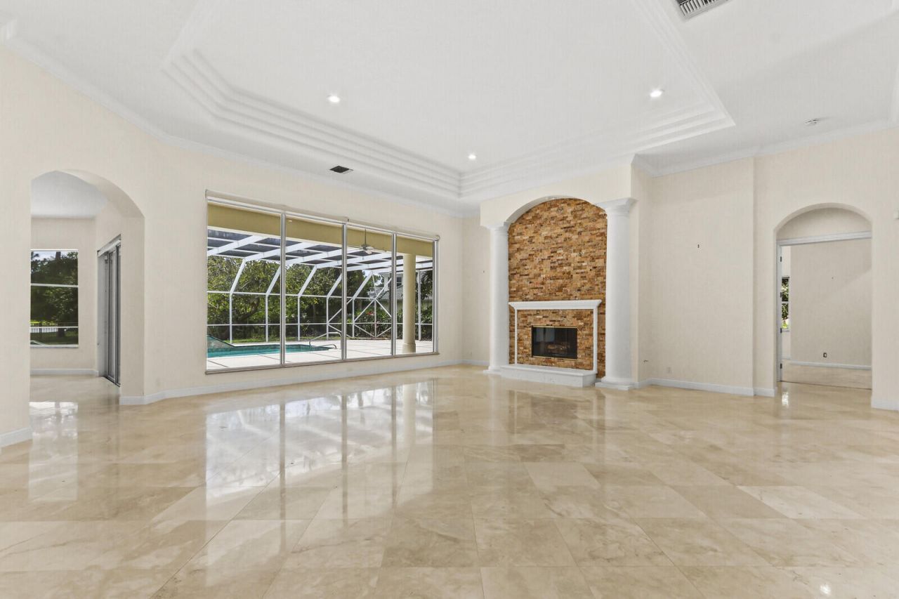 8280 Woodsmuir Drive, Palm Beach Gardens, FL 33412 Photo