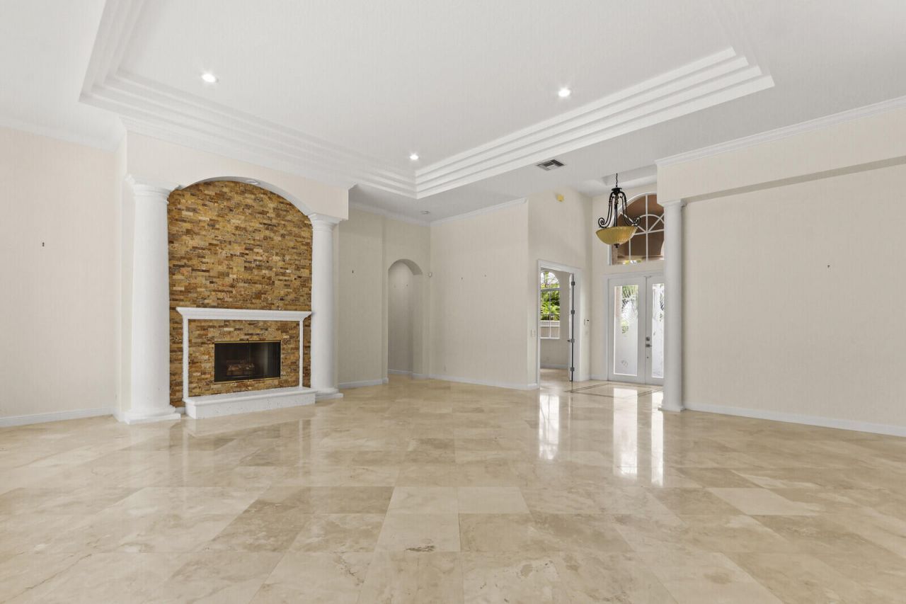 8280 Woodsmuir Drive, Palm Beach Gardens, FL 33412 Photo