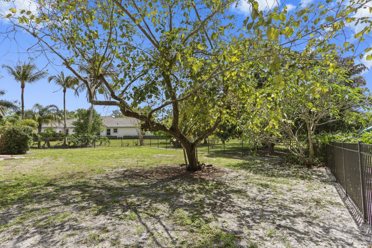 8280 Woodsmuir Drive, Palm Beach Gardens, FL 33412 Photo